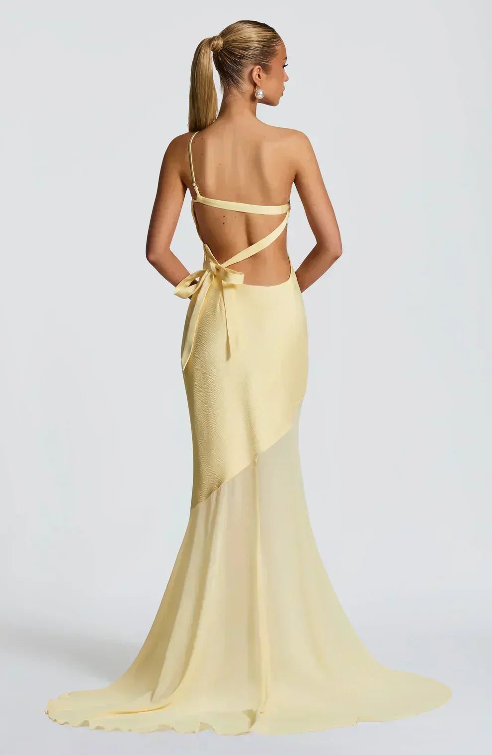 One-Shoulder Abendkleid
